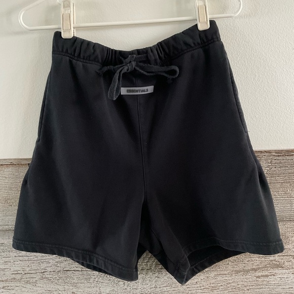 Fear of God Other - Essentials Fear Of God black sweatshorts size Medium (B1)